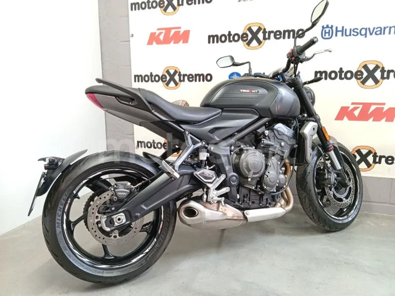 Triumph Trident 660 - Vista 6