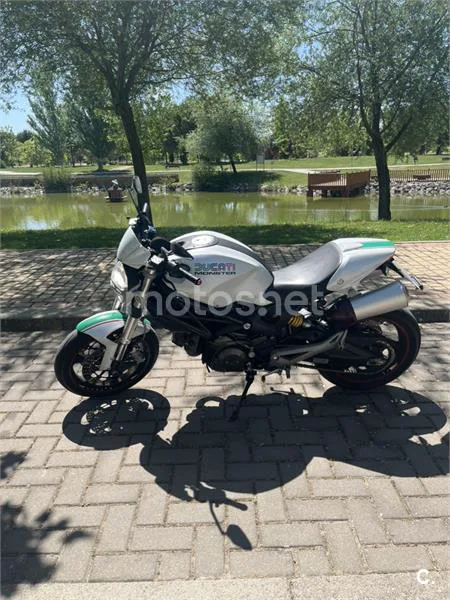 Ducati Monster 696 5000 € 2008 Guadalajara - 2