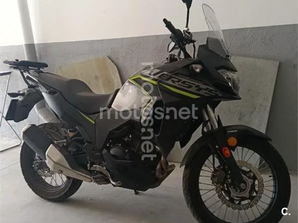 Kawasaki Versys-X 300 - Vista 3