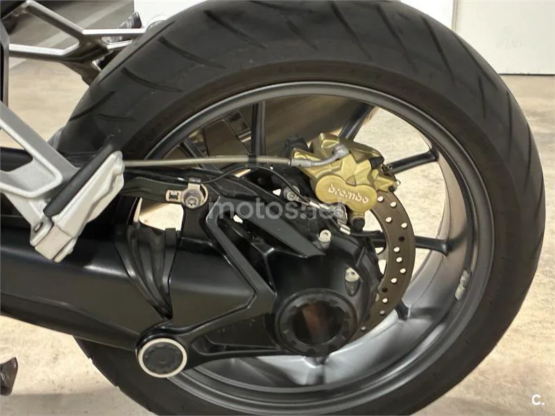 BMW R 1250 R - Vista 7