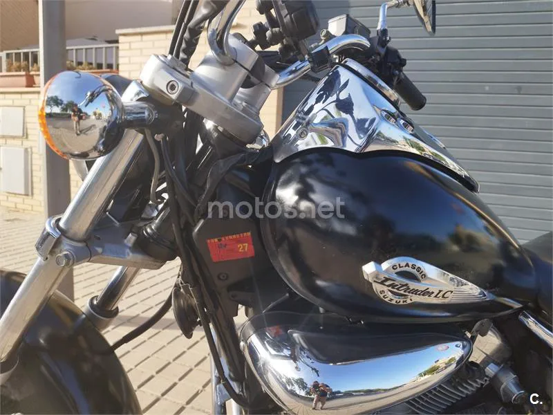 Suzuki Intruder LC 250 - Vista 7