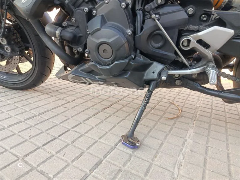 Yamaha MT-09 Tracer - Vista 6