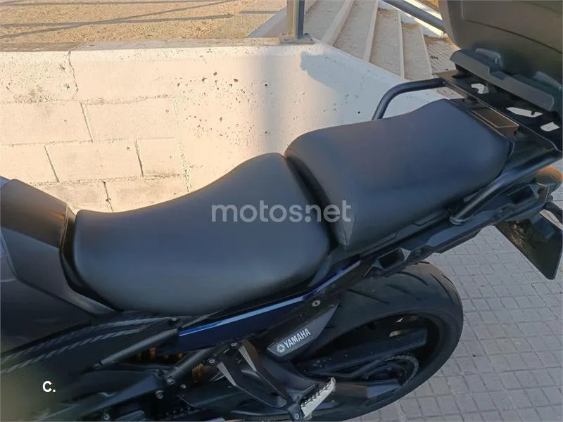Yamaha MT-09 Tracer - Vista 9