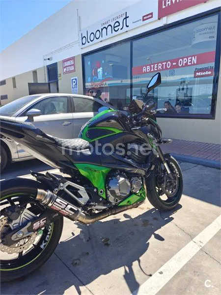 Kawasaki Z800 - Vista 5