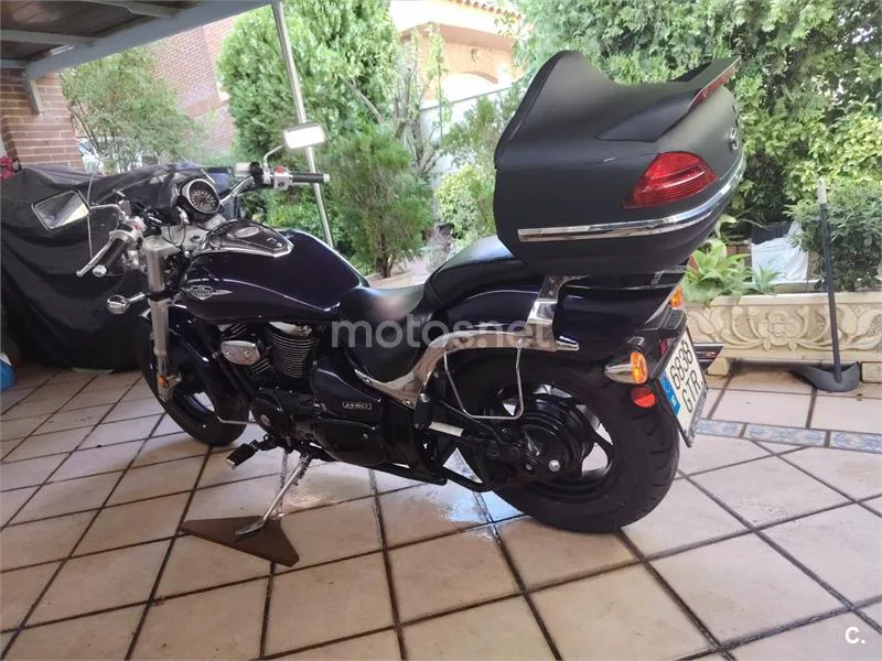 Suzuki Intruder M800 - Vista 6