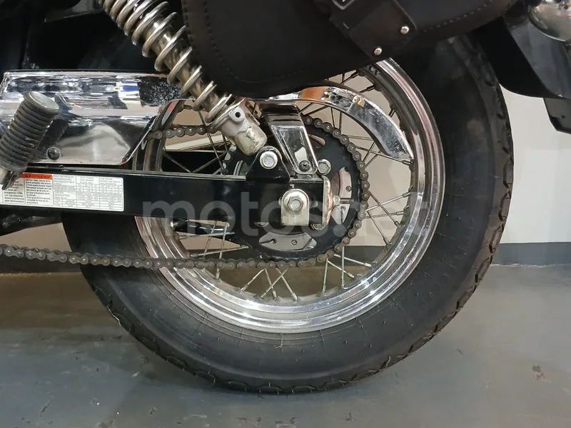 Suzuki Marauder 125 - Vista 12