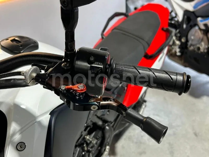 Yamaha Ténéré 700 - Vista 8