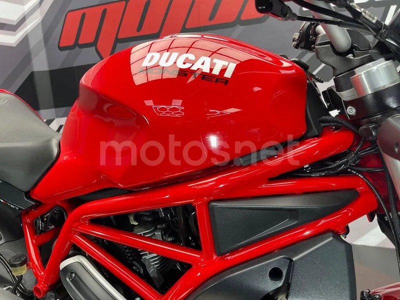 Ducati Monster 797 - Vista 12