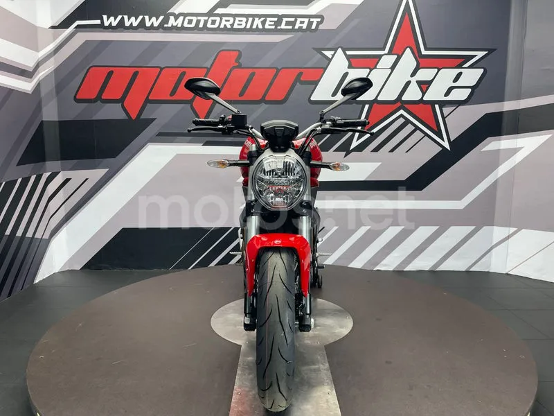 Ducati Monster 797 - Vista 3