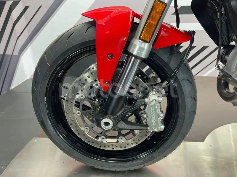 Ducati Monster 797 - Vista 22