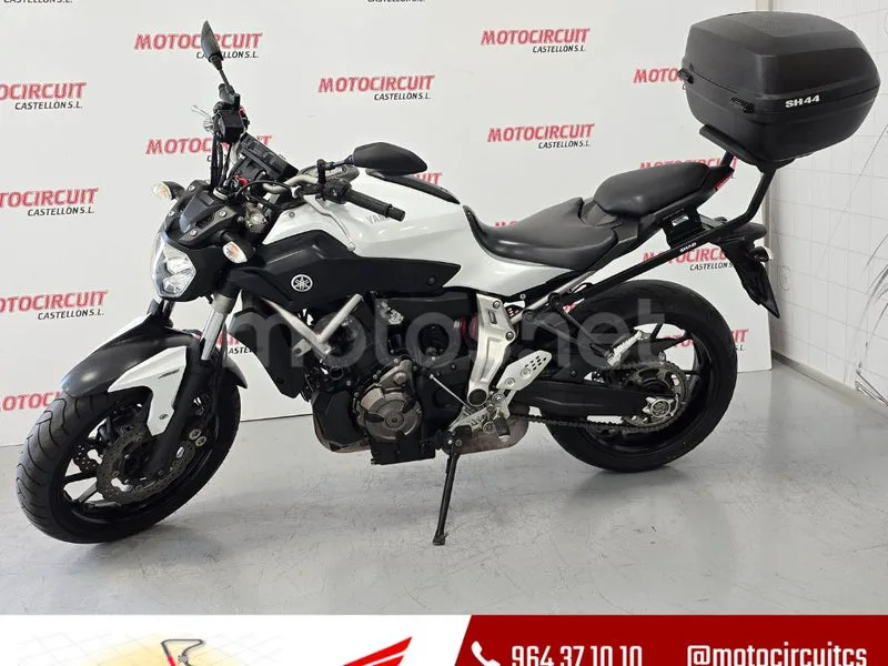 Yamaha MT-07 - Vista 3