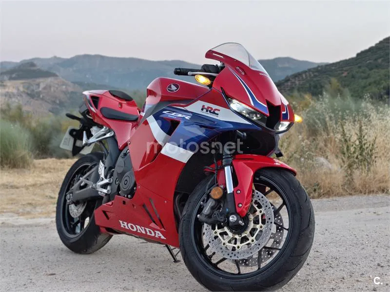 Honda CBR600RR - Vista 3