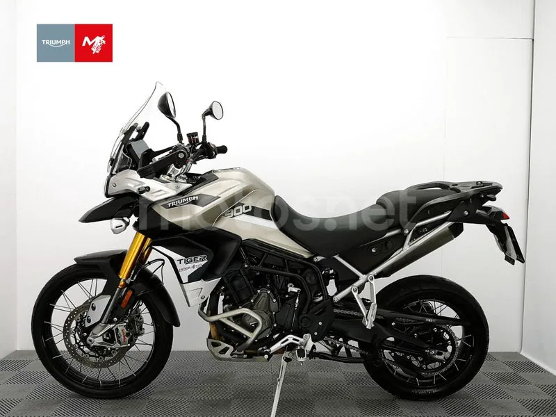 Triumph Tiger 900 - Vista 18