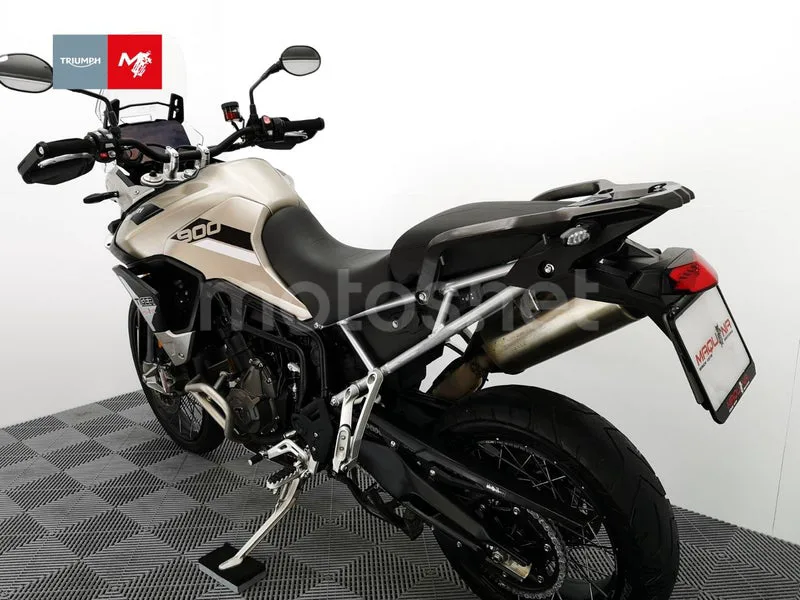 Triumph Tiger 900 - Vista 20