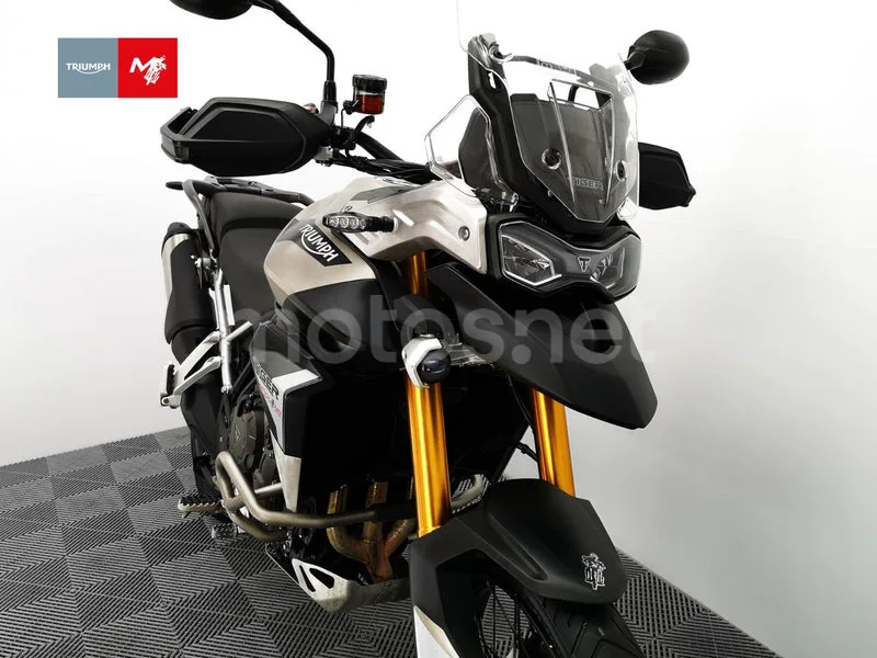 Triumph Tiger 900 - Vista 3