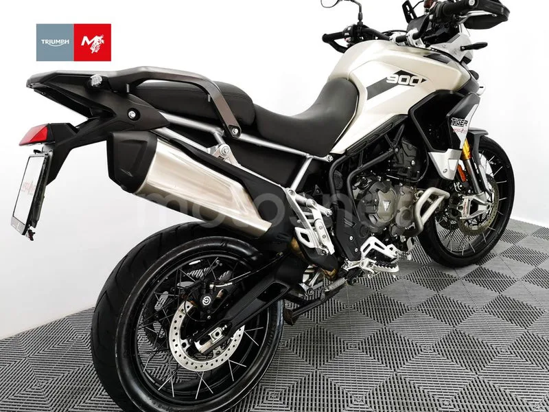 Triumph Tiger 900 - Vista 4