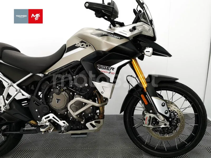Triumph Tiger 900 - Vista 6