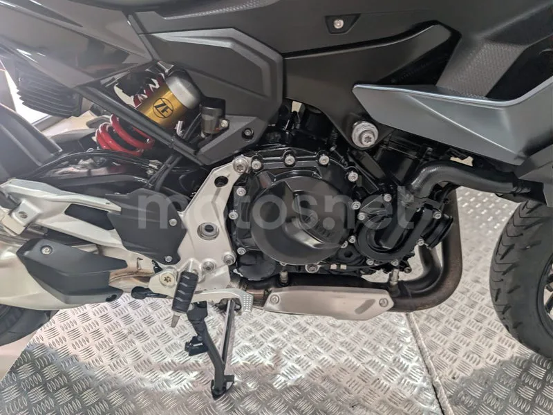 BMW F 900 XR - Vista 20