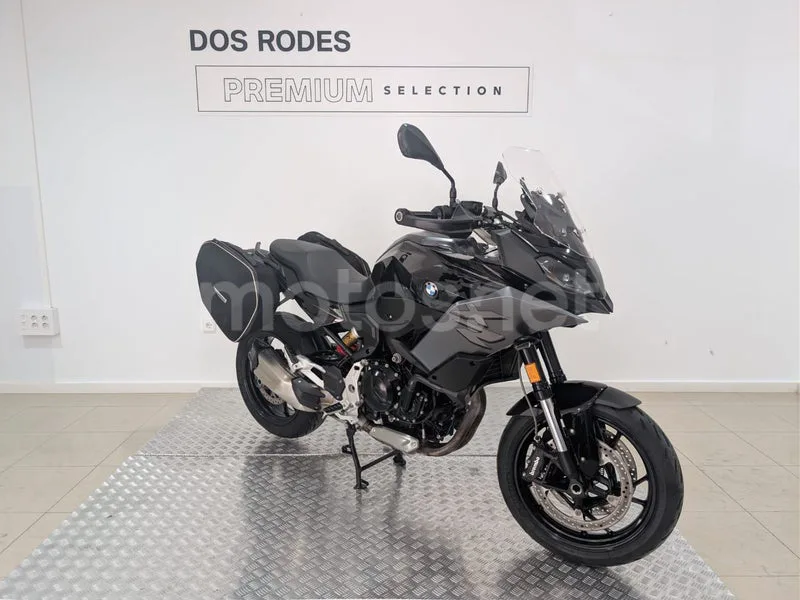 BMW F 900 XR - Vista 4