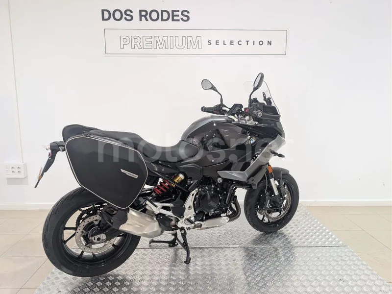 BMW F 900 XR - Vista 7