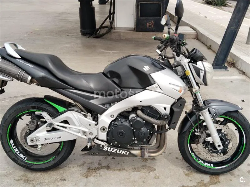 Suzuki GSR600 2000 € 2007 Valencia - 1