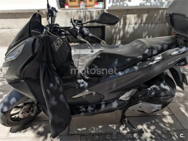 Honda PCX125 2000 € 2018 Madrid - 1