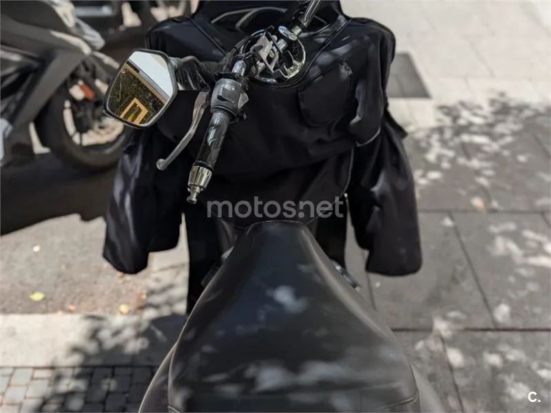 Honda PCX125 2000 € 2018 Madrid - 2
