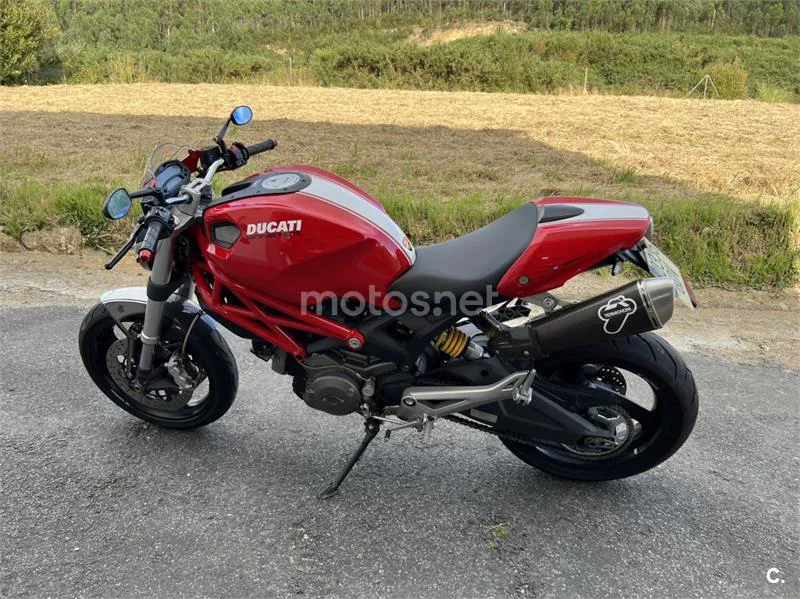 Ducati Monster 696 - Vista 6