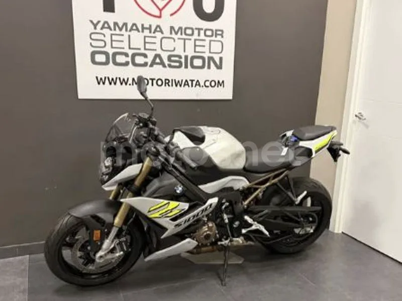 BMW S 1000 R - Vista 14