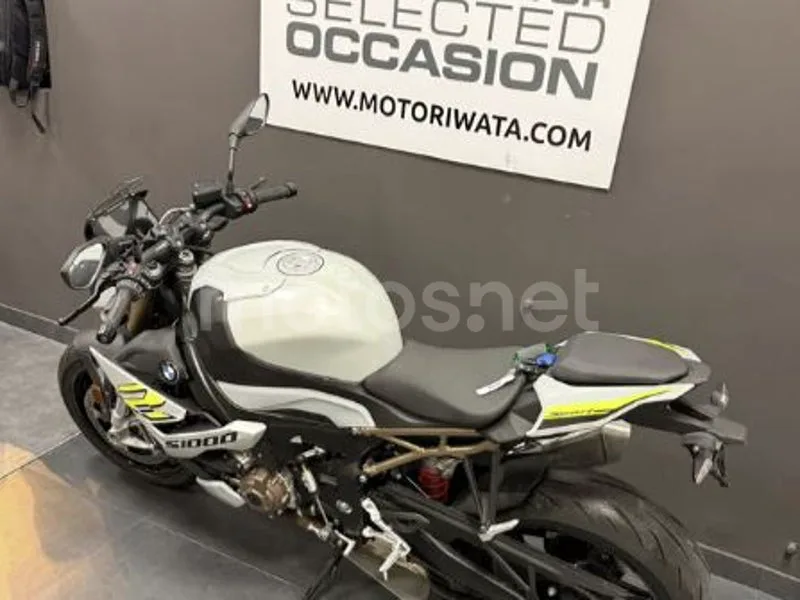BMW S 1000 R - Vista 15