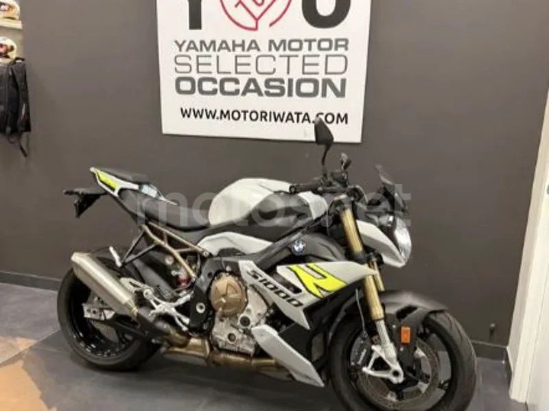 BMW S 1000 R - Vista 7