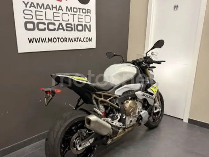 BMW S 1000 R - Vista 9