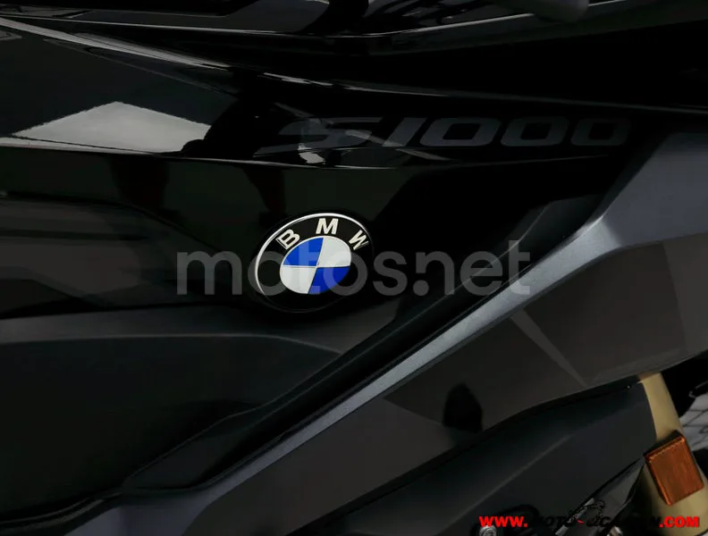 BMW S 1000 XR - Vista 9