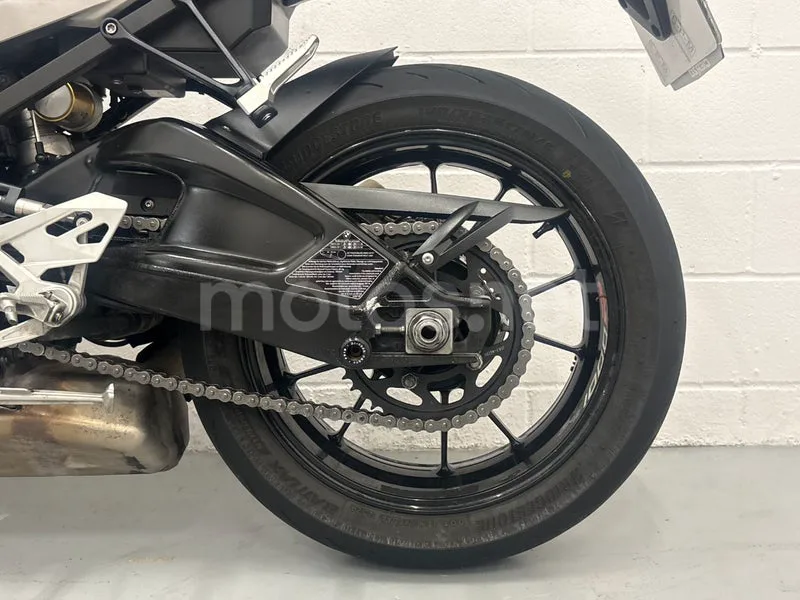 BMW S 1000 R - Vista 12