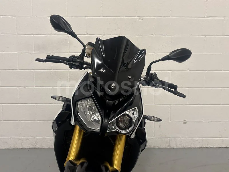 BMW S 1000 R - Vista 17