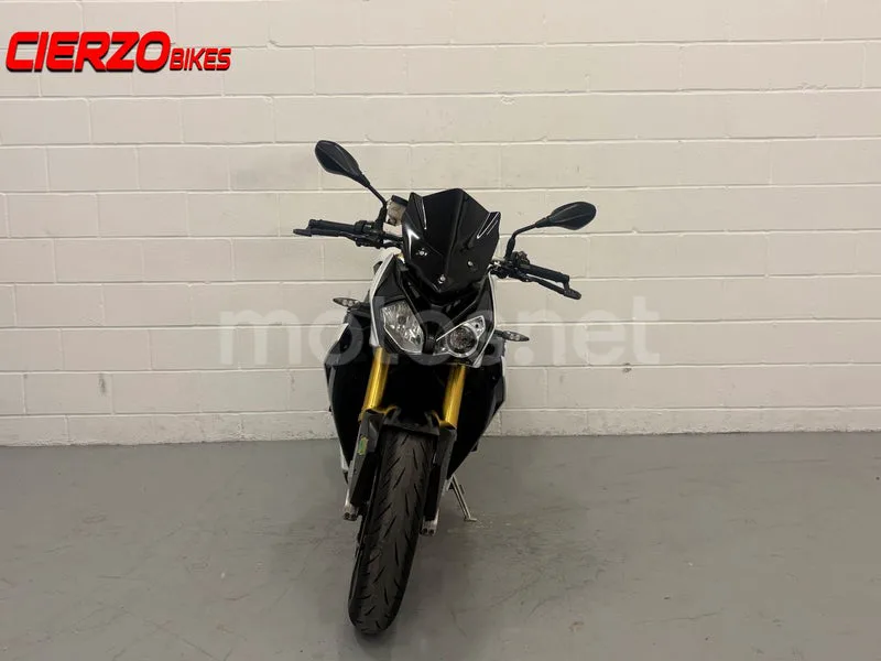 BMW S 1000 R - Vista 7
