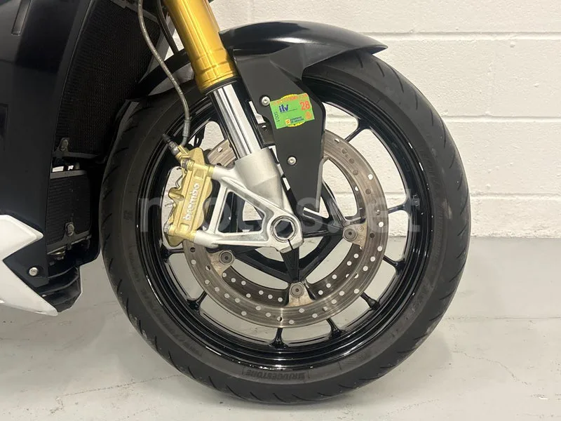 BMW S 1000 R - Vista 10