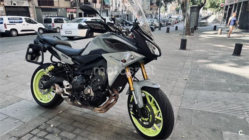 Yamaha MT-09 Tracer 5800 € 2016 Barcelona - 1