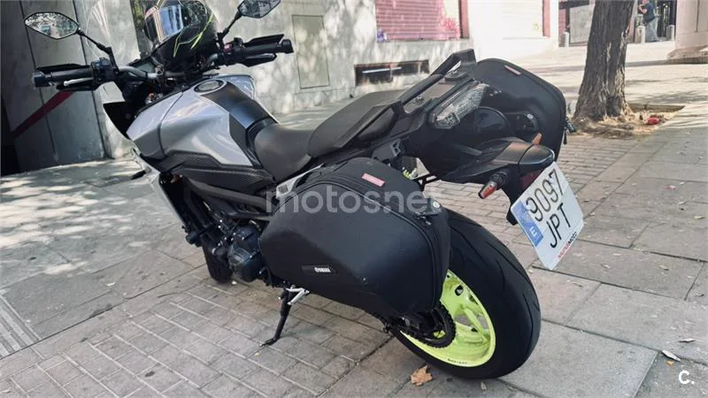 Yamaha MT-09 Tracer - Vista 6