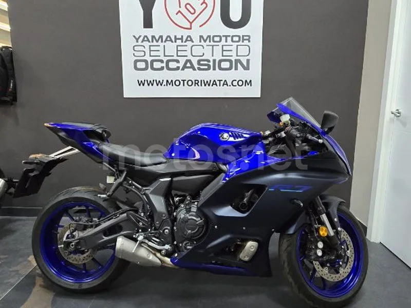 Yamaha YZF-R7 8490 € 2023 Madrid - 1