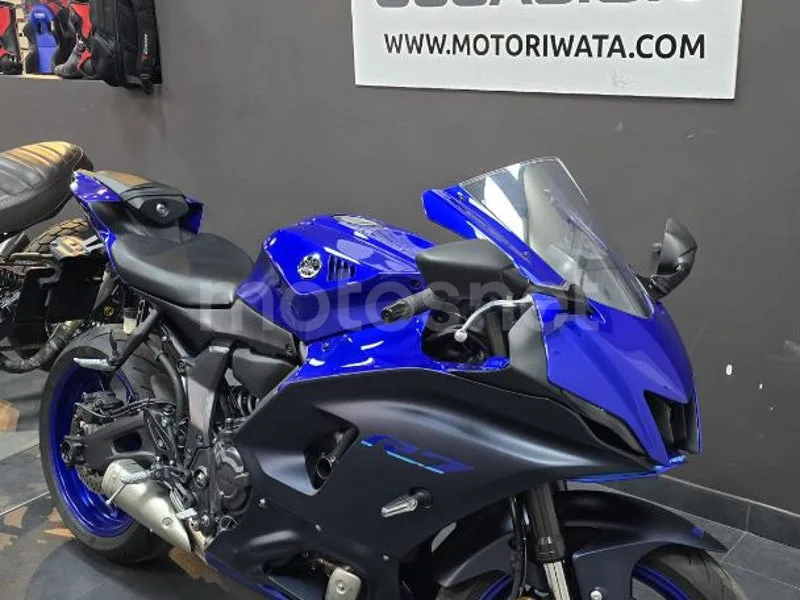 Yamaha YZF-R7 - Vista 4