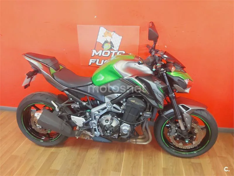 Kawasaki Z900 - Vista 7