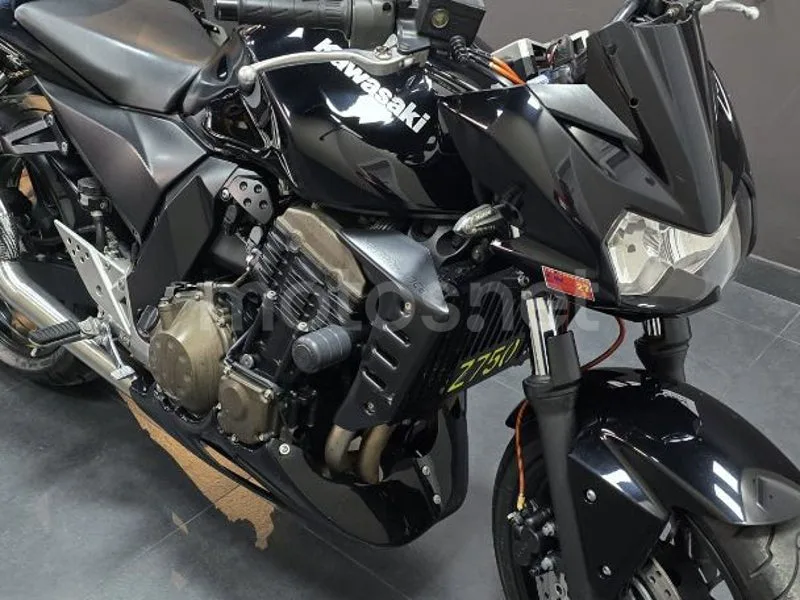 Kawasaki Z750 2490 € 2007 Madrid - 2