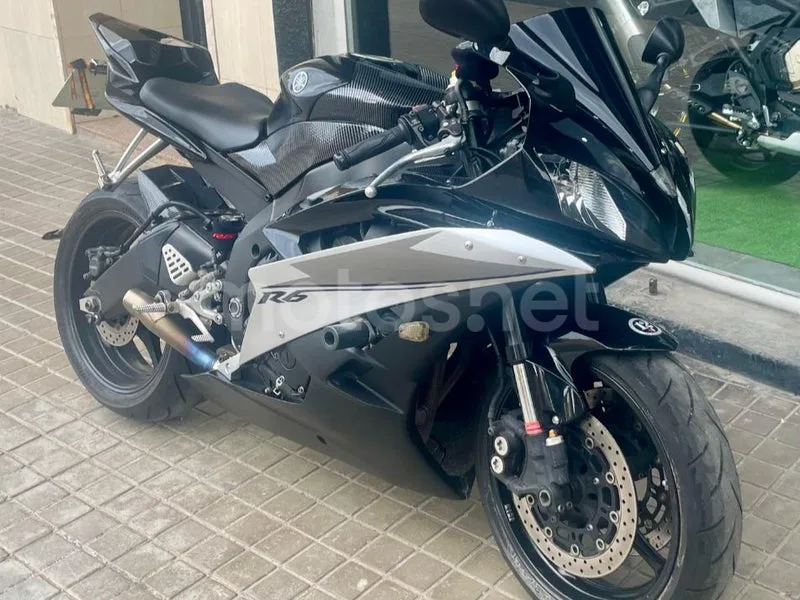 Yamaha YZF-R6 - Vista 7