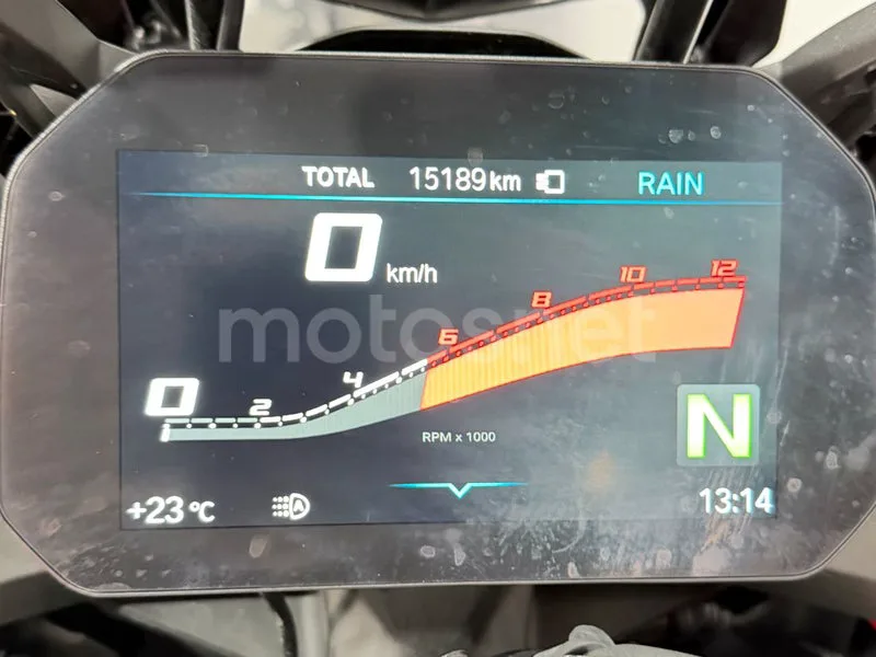 BMW S 1000 XR - Vista 15