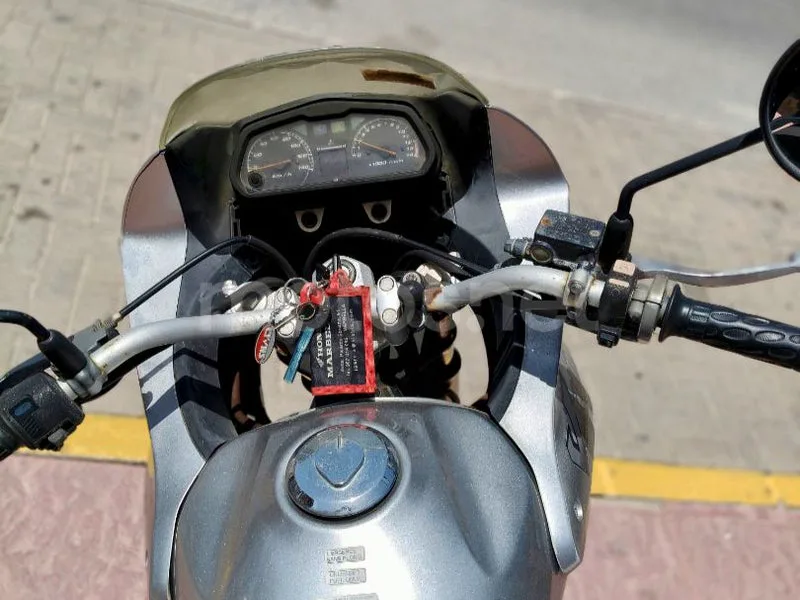 Honda XL125V Varadero - Vista 10