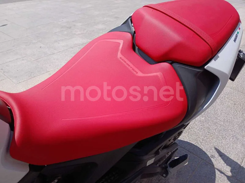 Ducati Monster - Vista 13