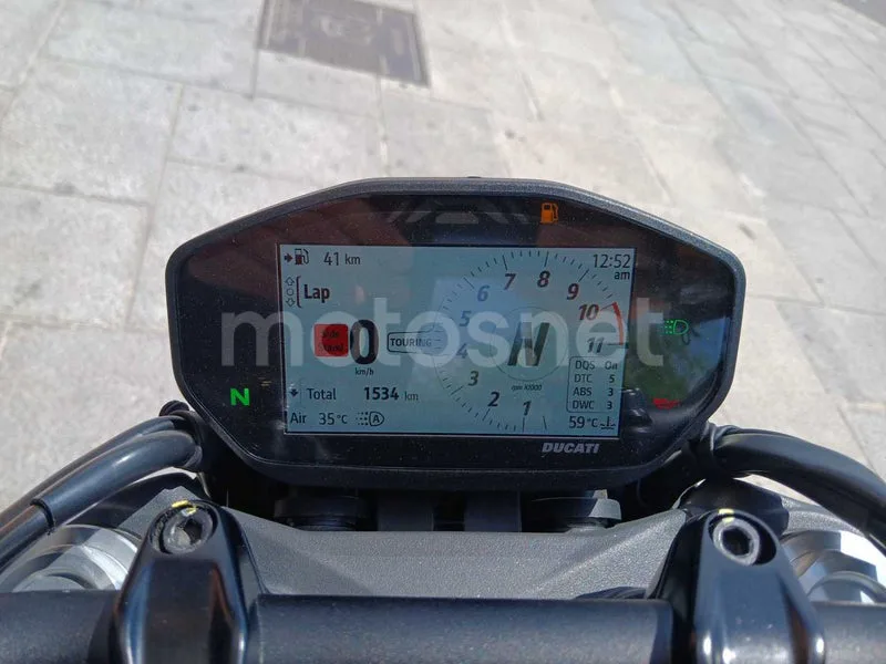 Ducati Monster - Vista 8
