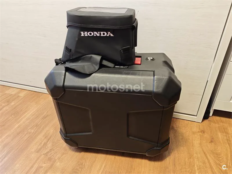 Honda CRF1100L Africa Twin - Vista 9
