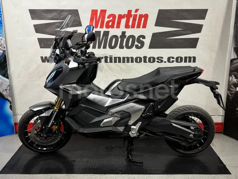 Honda X-ADV - Vista 8